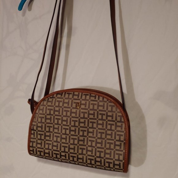 Tommy Hilfiger Purse - Picture 7 of 8